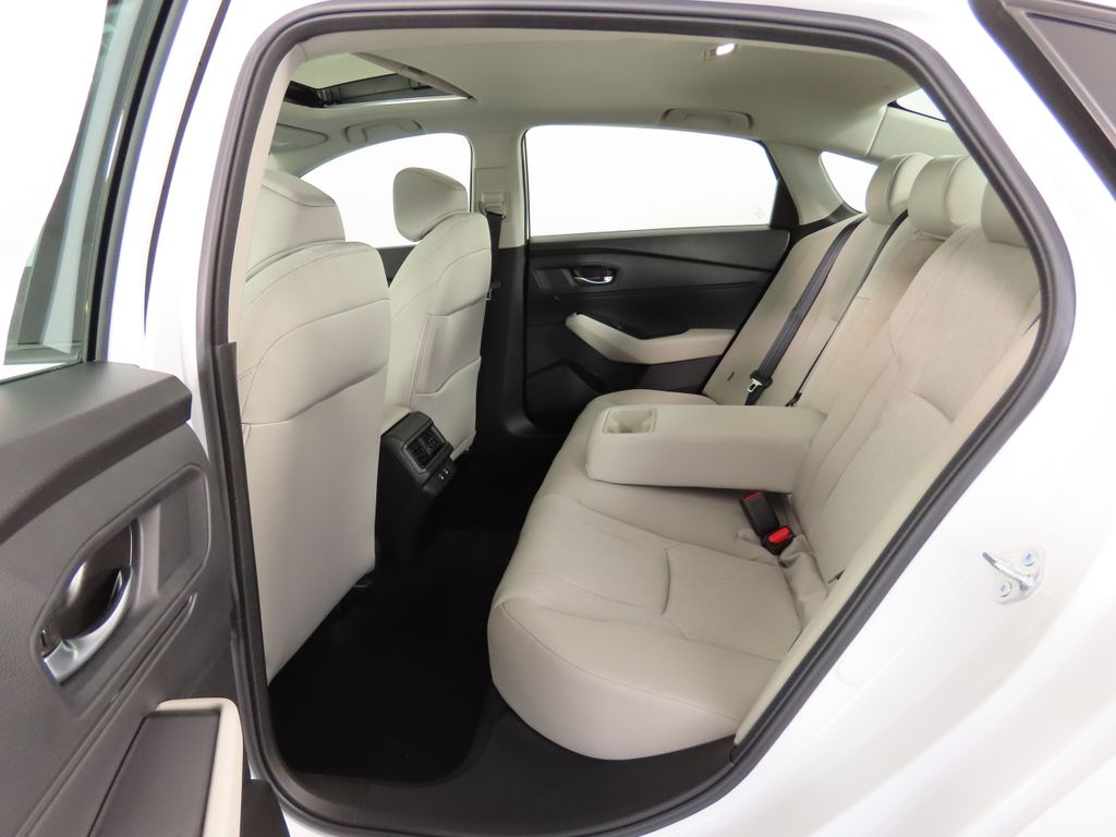 2025 Honda Accord SE 22