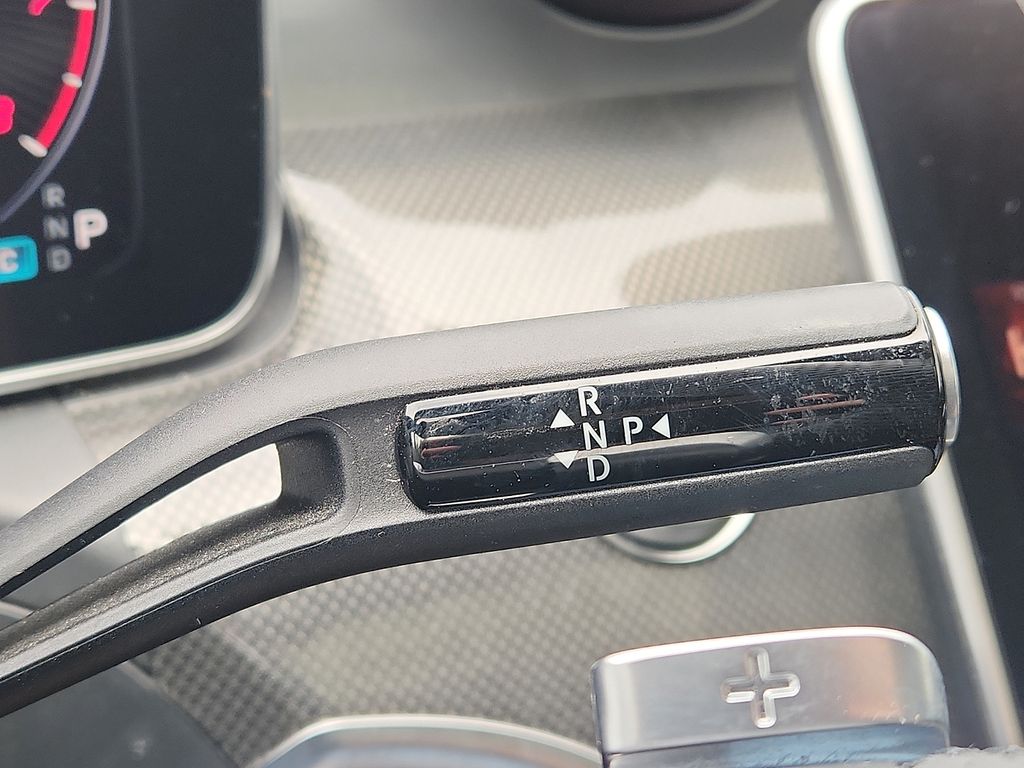 Thumbnail: 2023 Mercedes-Benz C-Class - 15