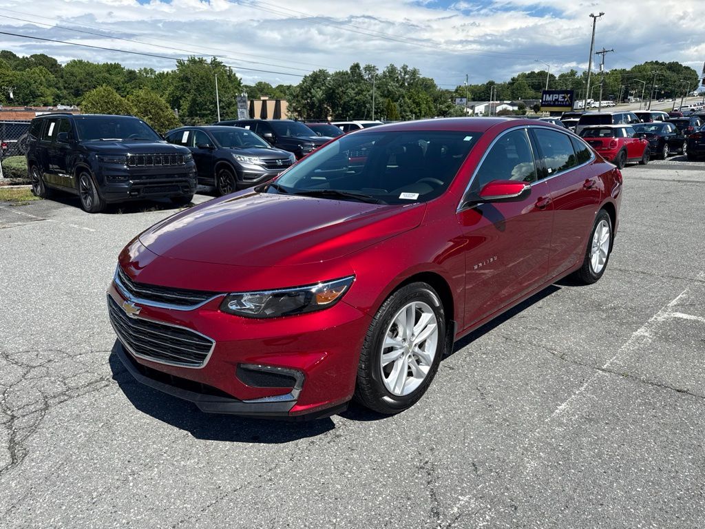 Cajun Red Tintcoat 2017 Chevrolet Malibu Sedan Front-Wheel Drive 6-Speed Automatic