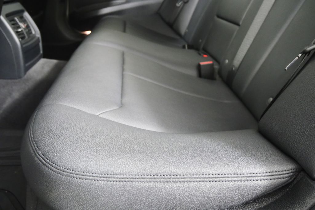 2015 BMW 3 Series 320i xDrive 15