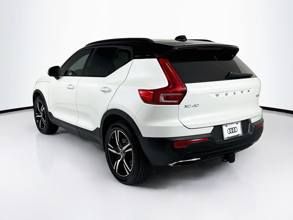 Thumbnail: 2019 Volvo XC40 - 7