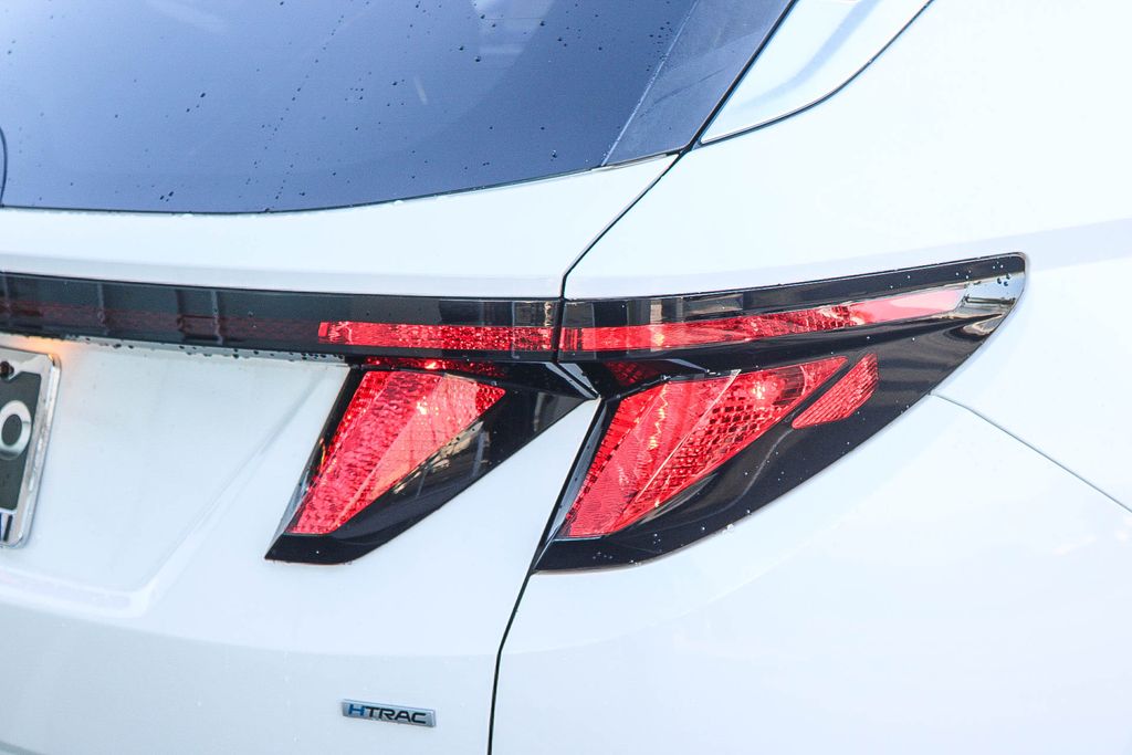 Certified Used 2024 White Hyundai SEL image 10
