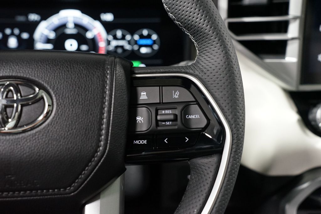Thumbnail: 2025 Toyota Sequoia - 14