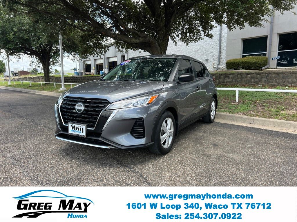 2024 Nissan Kicks S - 2