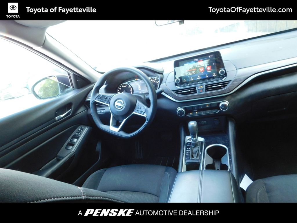 Thumbnail: 2024 Nissan Altima - 2