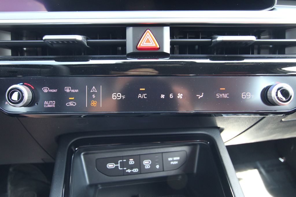New 2026 Kia K5 Sedan