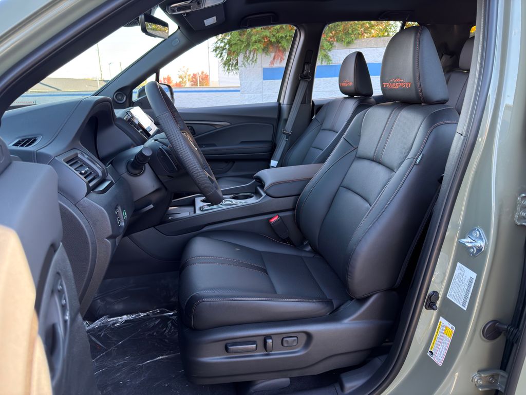 Thumbnail: 2026 Honda Ridgeline - 18