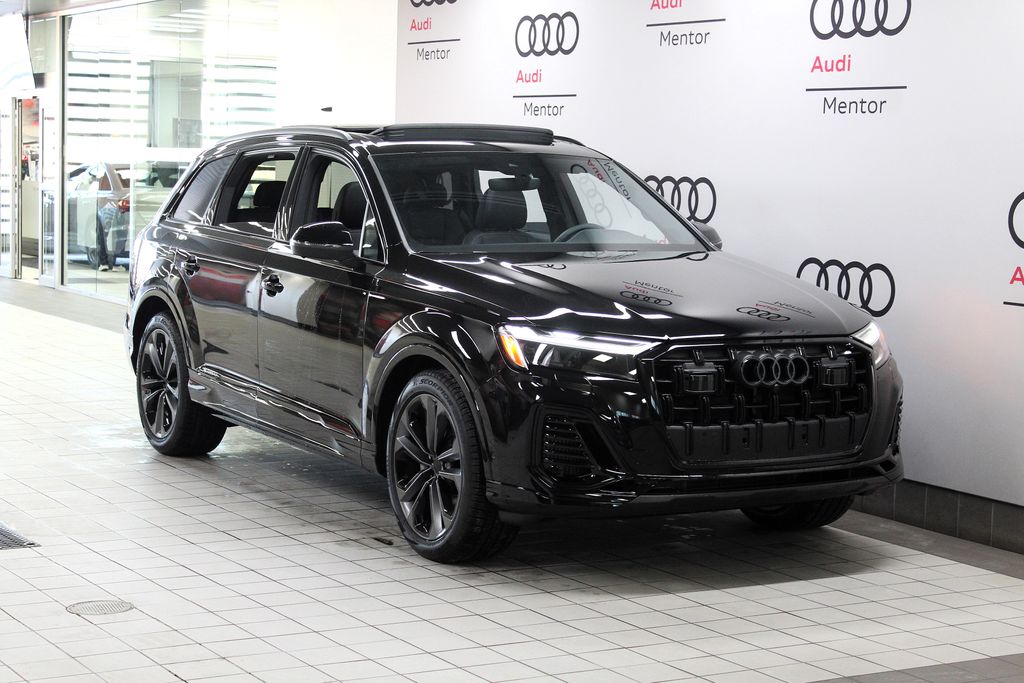 Thumbnail: 2026 Audi Q7 - 8