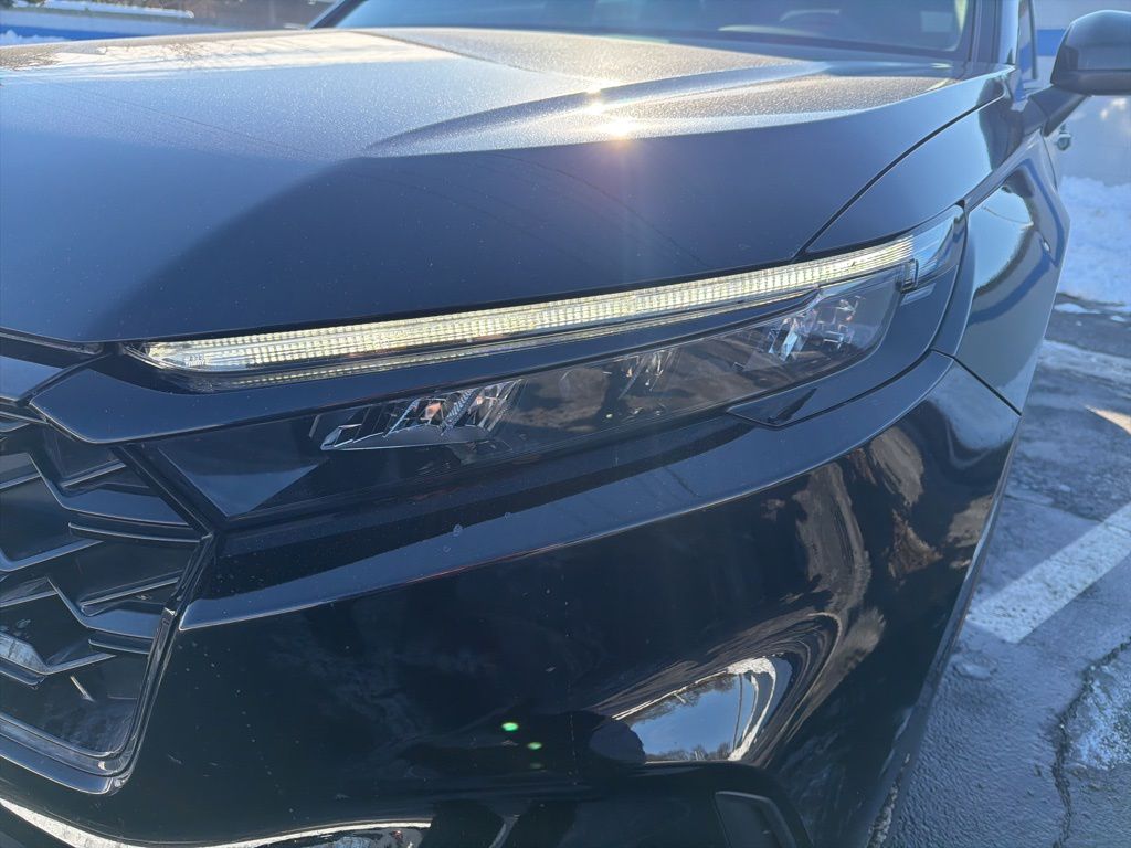 Thumbnail: 2023 Honda CR-V - 9