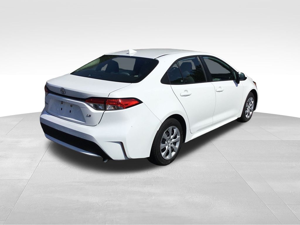 Thumbnail: 2022 Toyota Corolla - 5