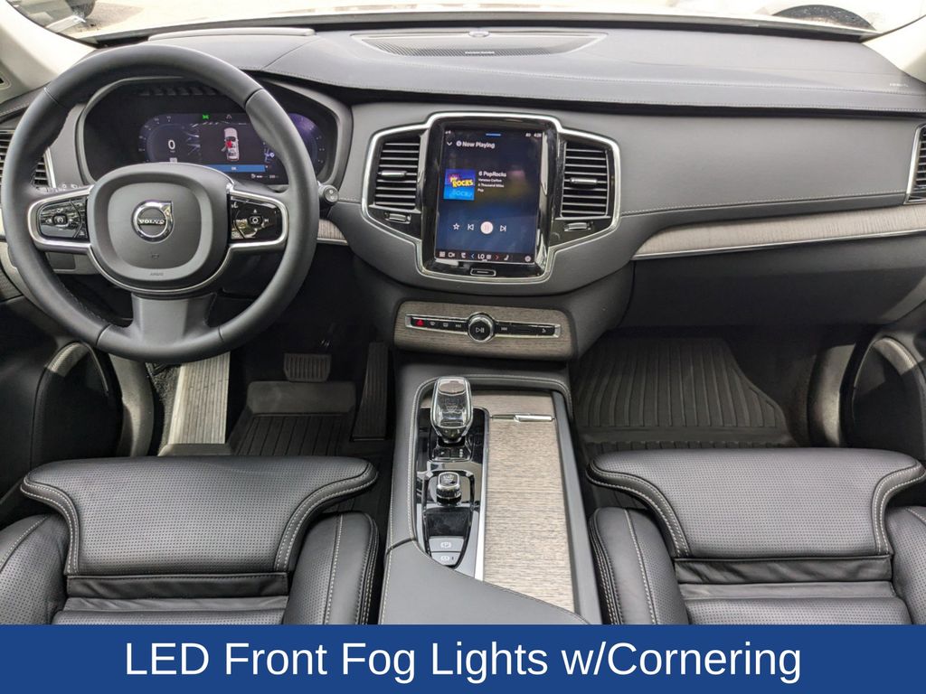 2023 Volvo XC90 B6 Ultimate Bright Theme 7P
