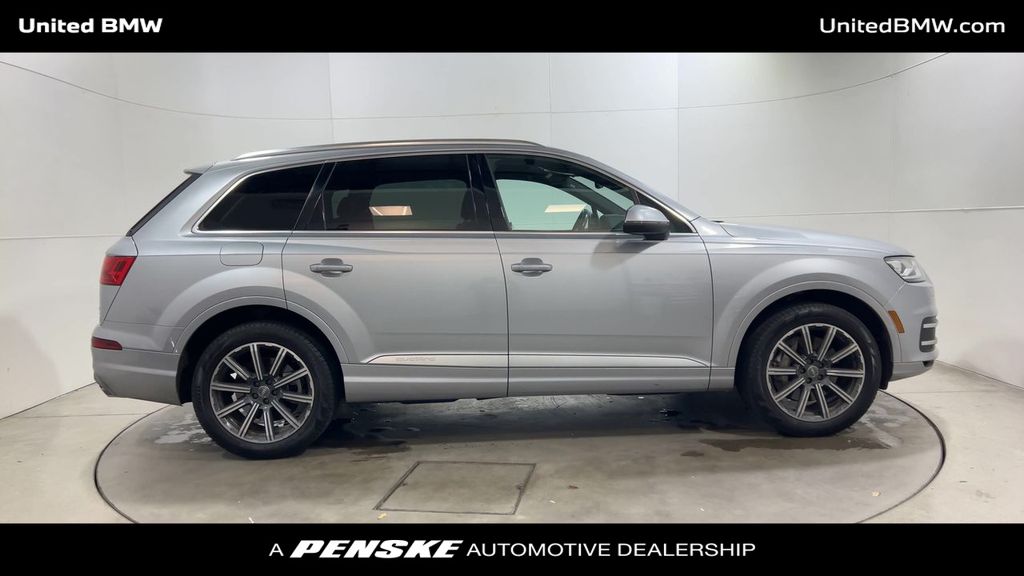 Thumbnail: 2017 Audi Q7 - 9