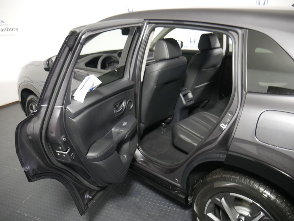 Thumbnail: 2027 Honda HR-V - 10