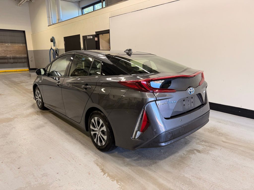 Thumbnail: 2020 Toyota Prius Prime - 3
