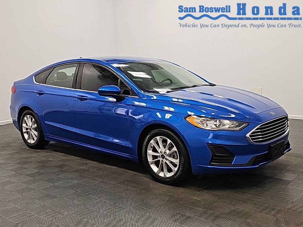 Blue 2020 Ford Fusion SE FWD Sedan Front-Wheel Drive 6-Speed Automatic