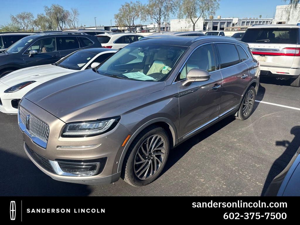 Iced Mocha Premium Colorant 2019 Lincoln Nautilus Reserve FWD SUV / Crossover Front-Wheel Drive 8-Speed Automatic