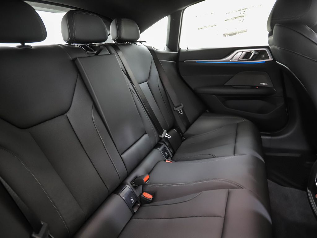 Thumbnail: 2026 BMW i4 - 28