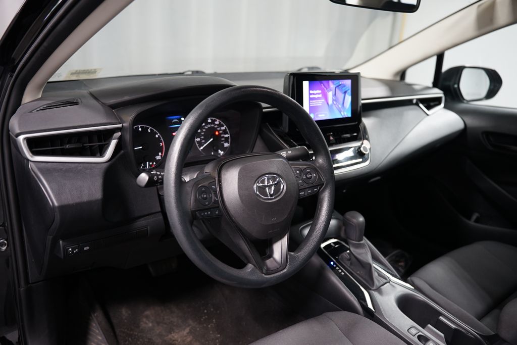 Thumbnail: 2023 Toyota Corolla - 7