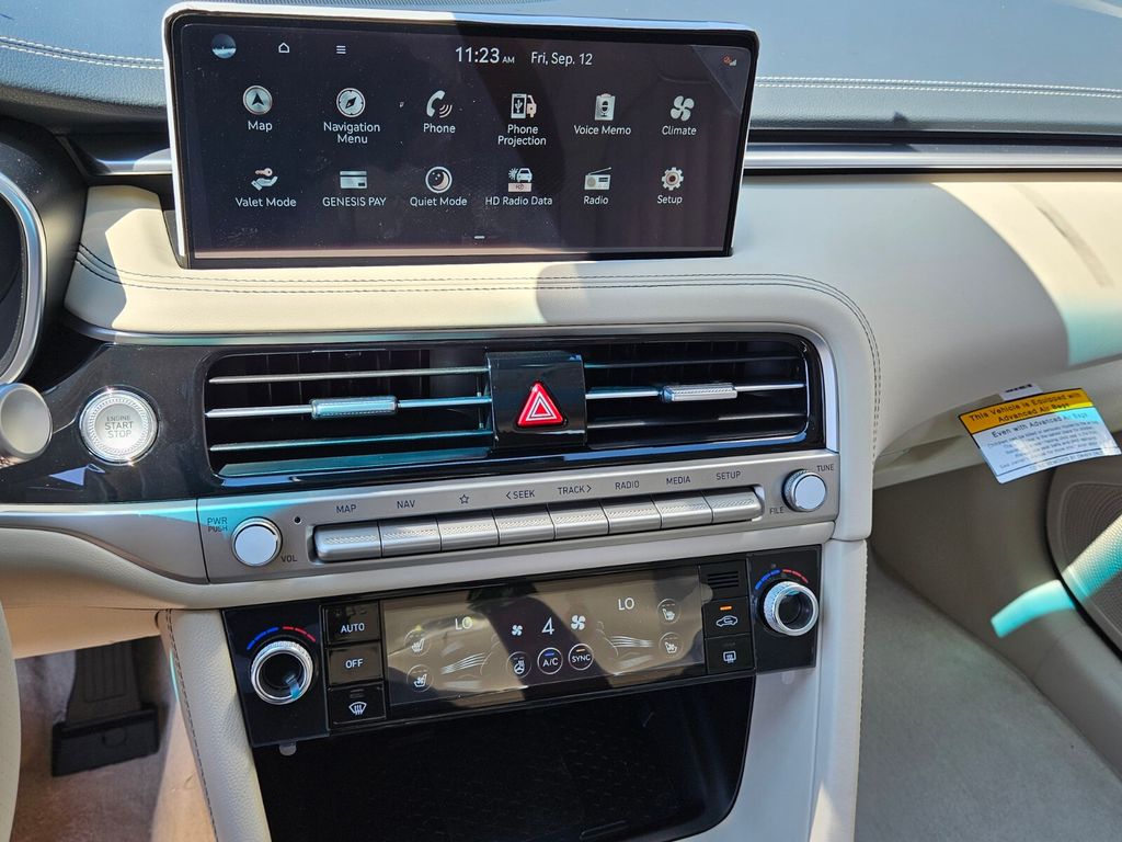 New 2026 Silver Genesis 2.5T Prestige image 21