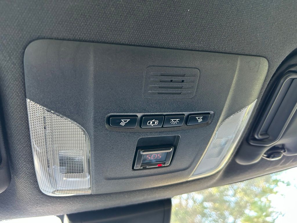 Thumbnail: 2020 Toyota Corolla - 26