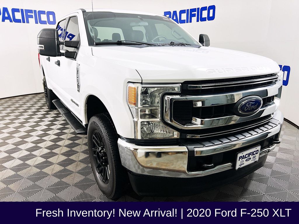 2020 Ford F-250 Super Duty XLT Crew Cab 4WD