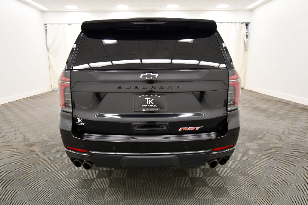 Used 2025 Chevrolet Suburban SUV