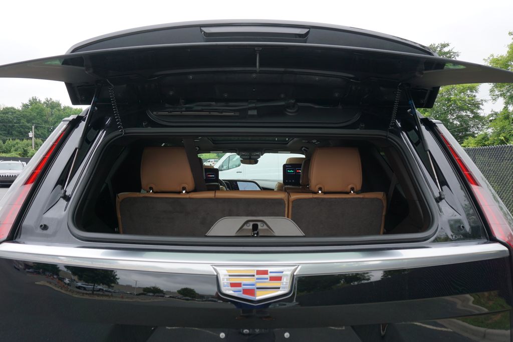 Thumbnail: 2023 Cadillac Escalade - 21
