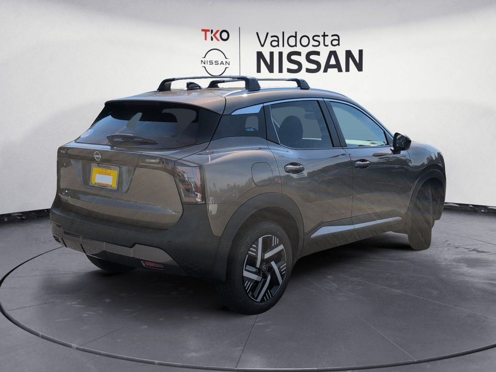 New 2026 Nissan Kicks SUV