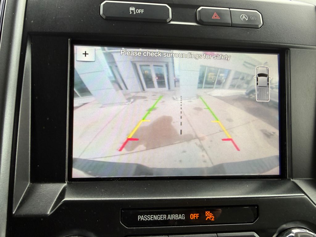 Used 2018 Red Ford XLT image 59