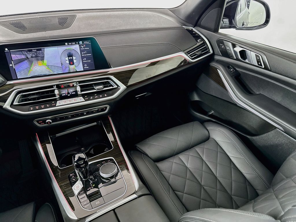 Thumbnail: 2023 BMW X5 - 25