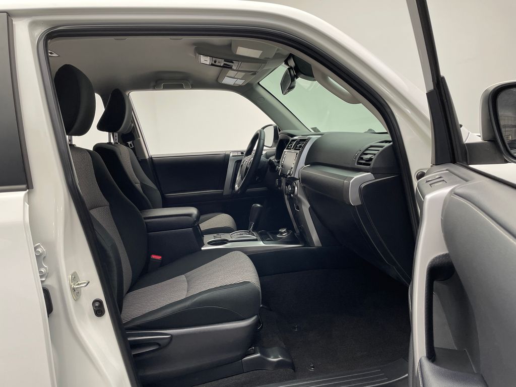 2023 Toyota 4Runner SR5 17