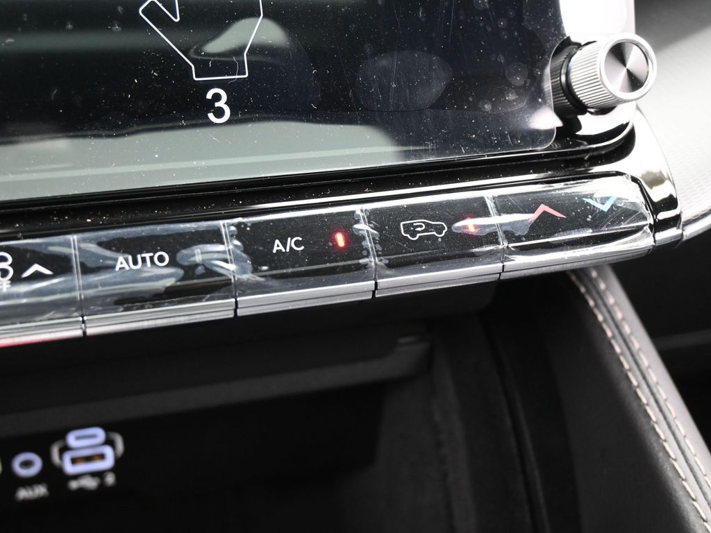 New 2026 Bright White Clearcoat Jeep Summit Obsidian image 20