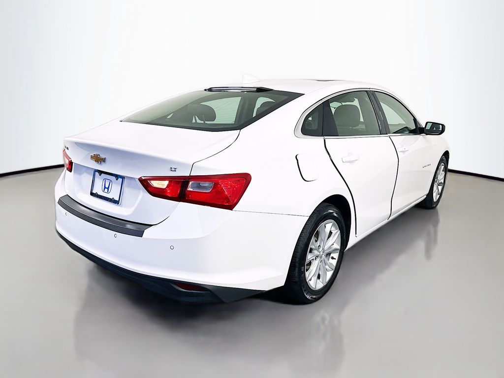 Thumbnail: 2024 Chevrolet Malibu - 5