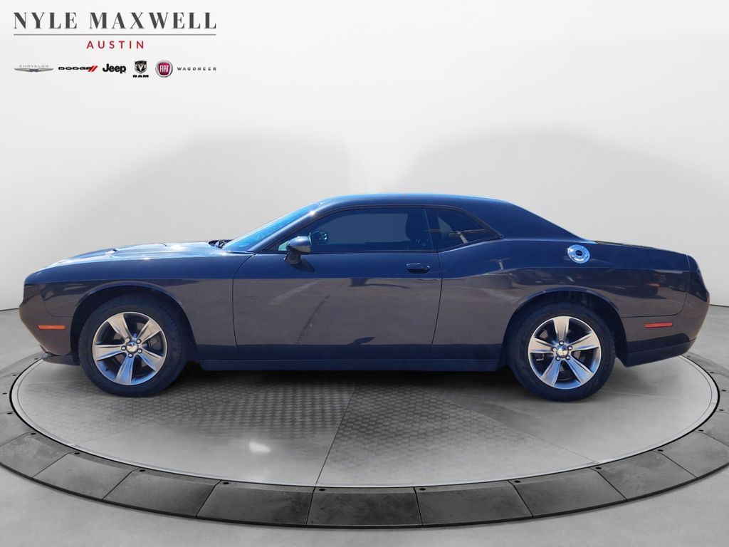Used Car 2016 Dodge Challenger  Sxt For Sale Under $20,000 In Austin, Texas