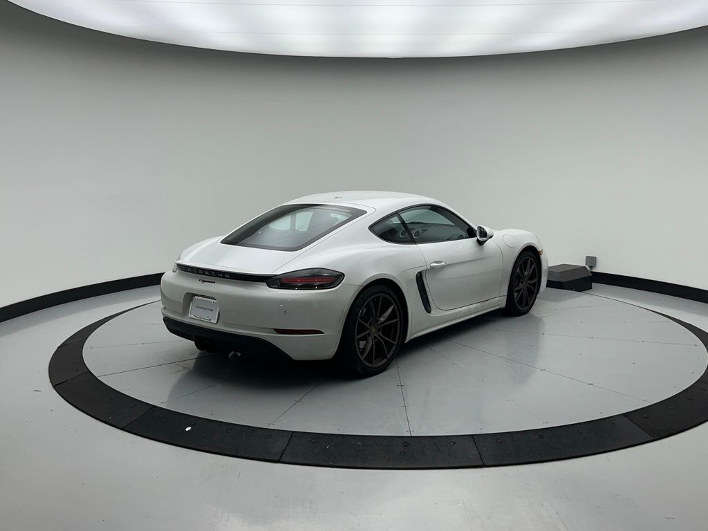 Thumbnail: 2022 Porsche 718 Cayman - 10