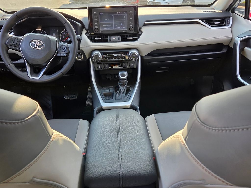 Used 2021 Toyota RAV4 SUV