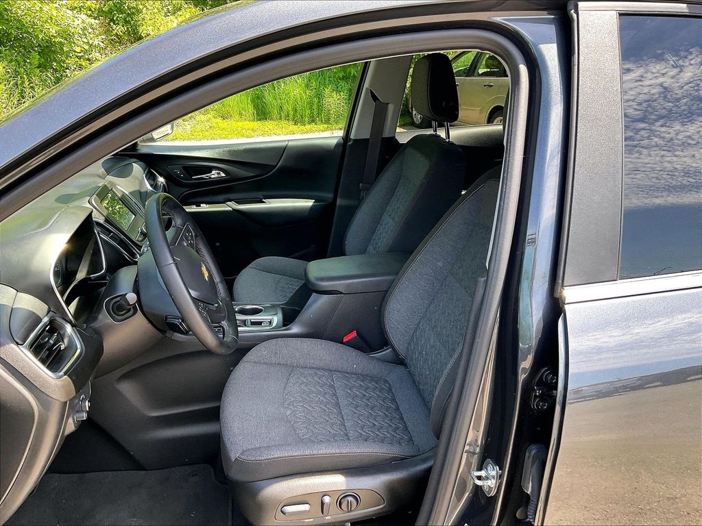 2023 Chevrolet Equinox — photo 10