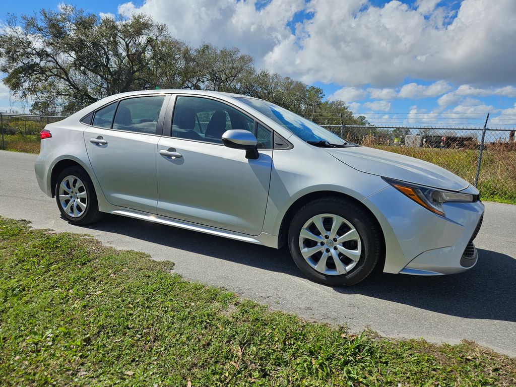 2022 Toyota Corolla LE 7