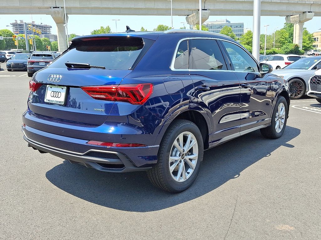 2025 Audi Q3  3