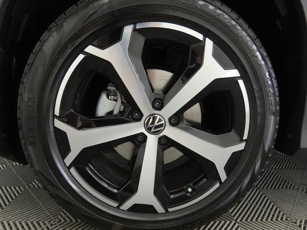 Thumbnail: 2026 Volkswagen Tiguan - 30