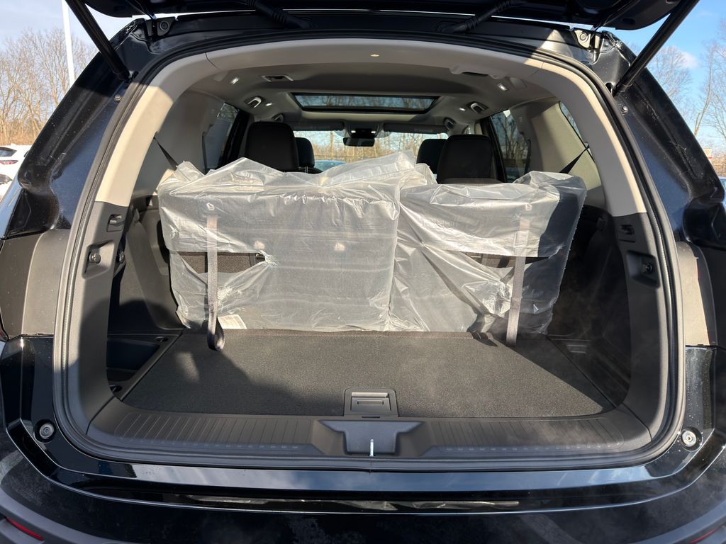 Thumbnail: 2026 Honda Pilot - 23