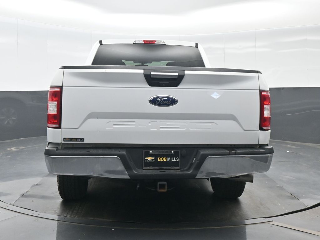 View vehicle photo 5