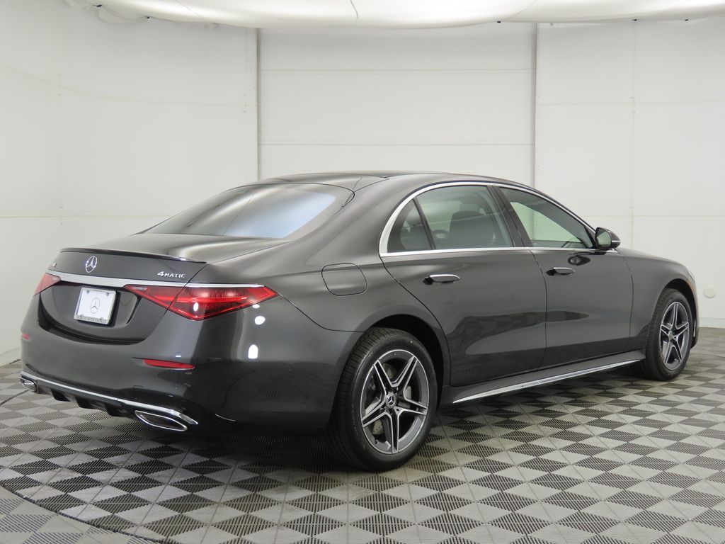 Thumbnail: 2026 Mercedes-Benz S-Class - 5