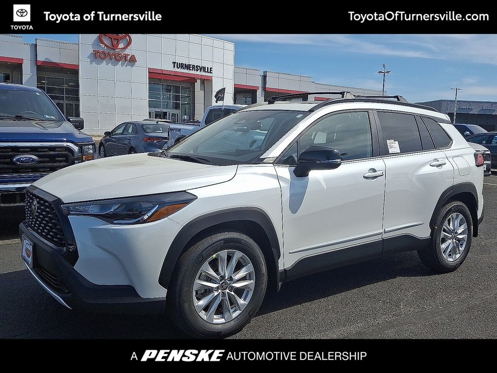 2025 Toyota Corolla Cross LE -
                Turnersville, NJ