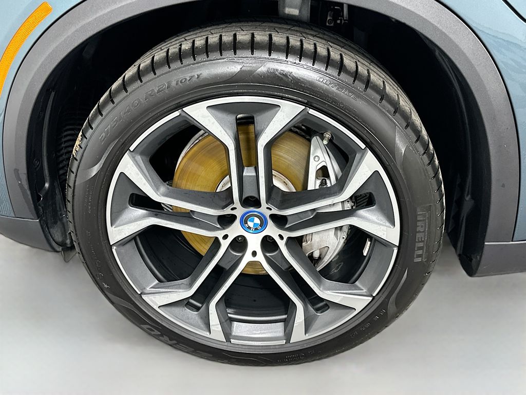 Thumbnail: 2025 BMW X5 - 32