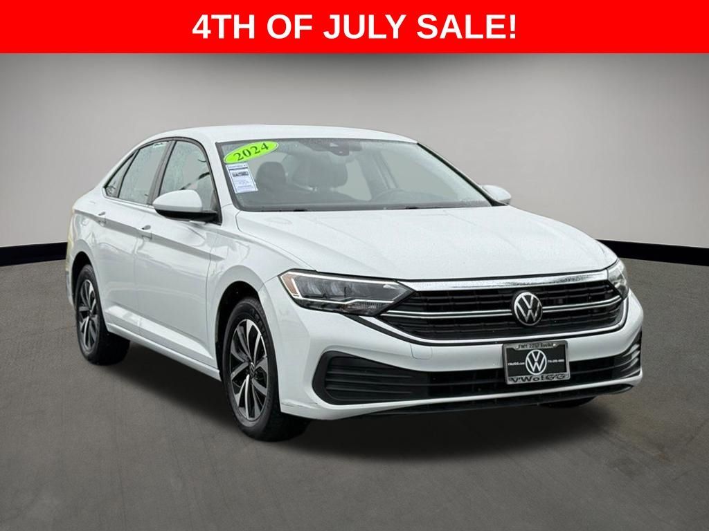 Gray 2024 Volkswagen Jetta Sedan Front-Wheel Drive 8-Speed Automatic