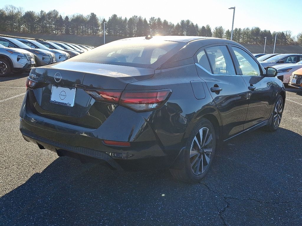 Thumbnail: 2025 Nissan Sentra - 4