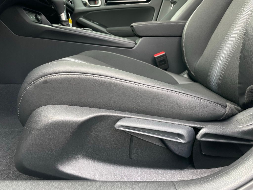 2025 Honda Civic Sport 24