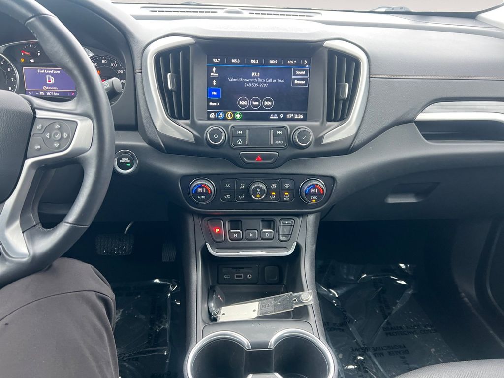 2021 GMC Terrain SLT 24