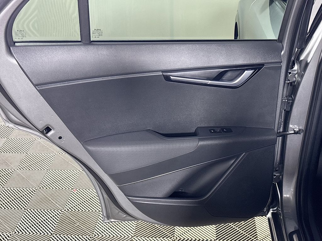 2023 Kia Niro EV Wave